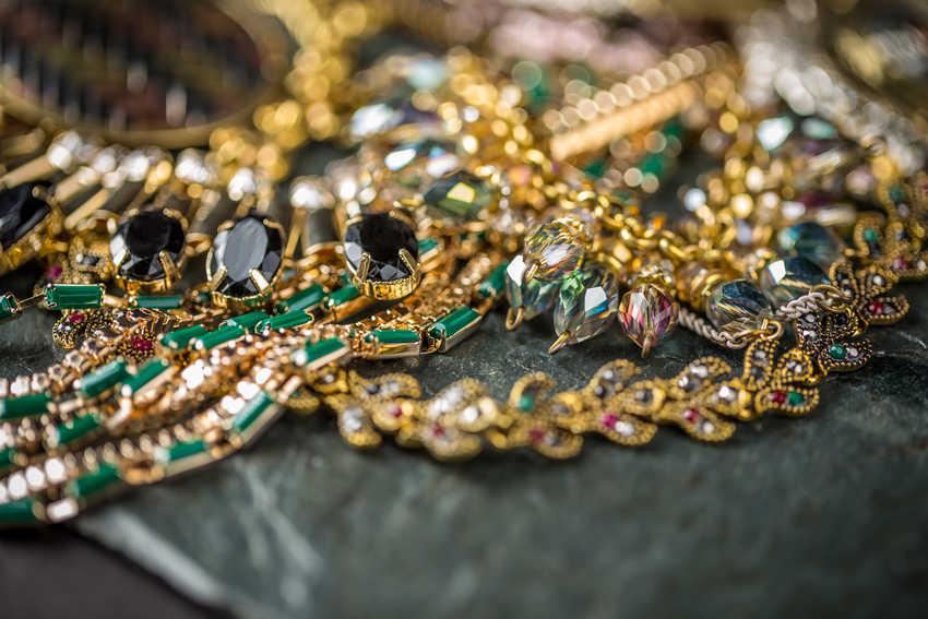 Make Money With Your Unwanted Jewelry This Summer
