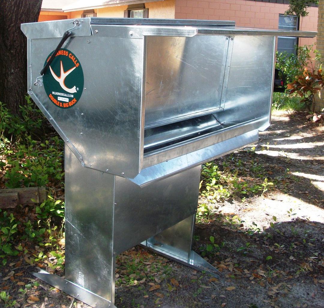 Wilderness Calls Deer Feeders, Wild Hog Traps Double "D" LITTLE BUCK Gravity Deer Feeder