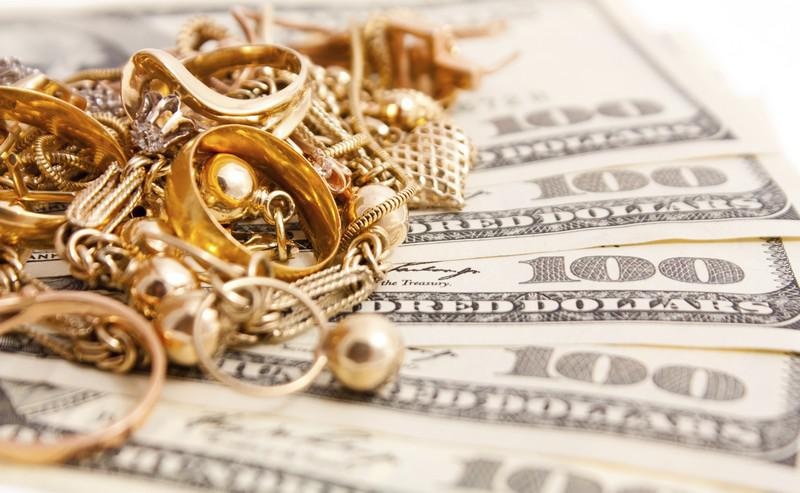 Why Choose Cash Express for Your Unwanted Gold or Jewelry?