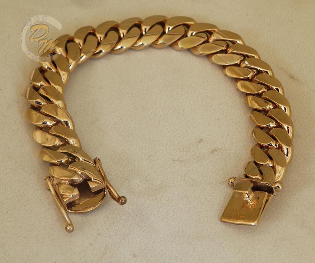 Amazon.com: arrawana77 Luxury Wrist band Links Bracelet Bangle 22K 23K 24K  Thai Baht Yellow Gold Filled Bracelet Gold Plated 8 Inch 120 Grams Width 24  mm: Clothing, Shoes & Jewelry