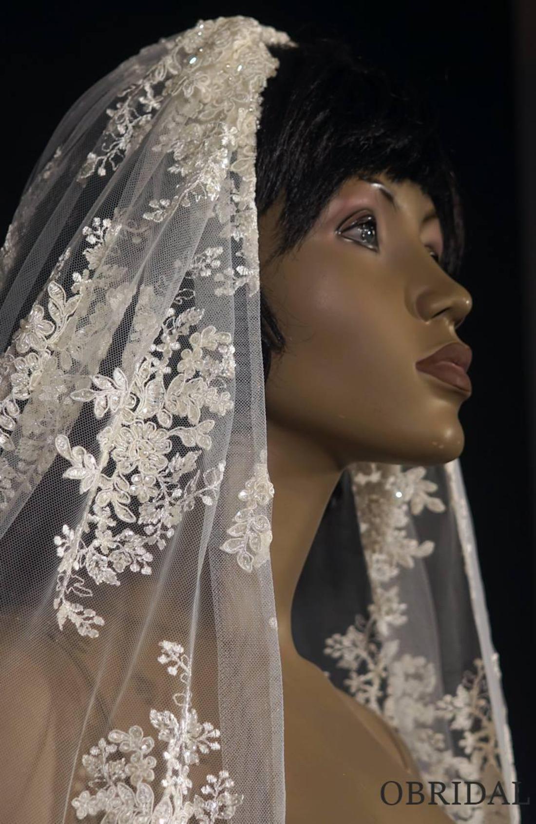 Wedding Bridal Veil With Lace, Wedding Cathedral Veil, Veil With Flower  Lace Appliqué, Floral Lace Veil, Wedding Veil With Flower Lace 