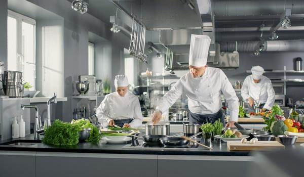 Is a Merchant Cash Advance for Restaurants Right For You?