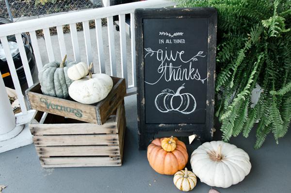 Stunning Autumn Outdoor Decorations For All To Enjoy! 