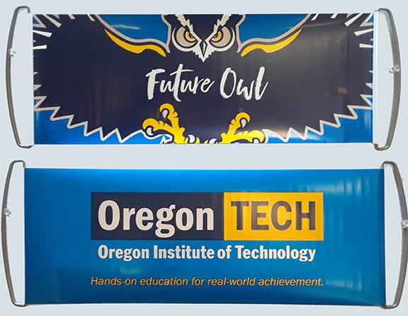 Mini Retractable Banner for Colleges